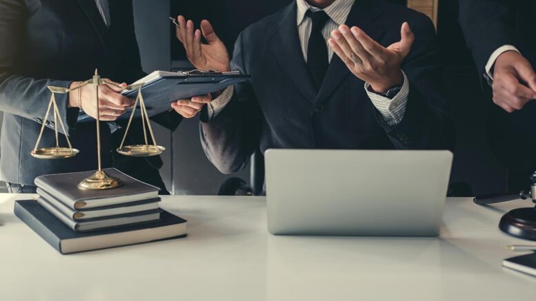 5 Reasons to Go for the Best Lawyer in Navi Mumbai
